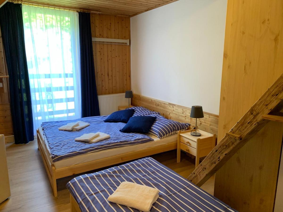 Penzion A Restaurace Vyhlidka Železná Ruda Kültér fotó