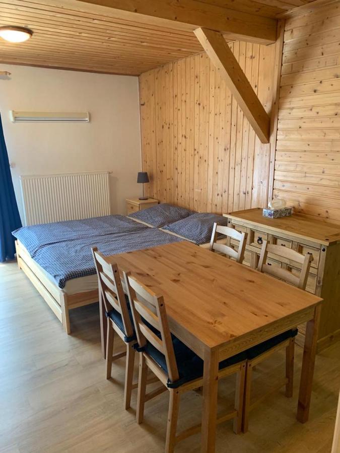 Penzion A Restaurace Vyhlidka Železná Ruda Kültér fotó